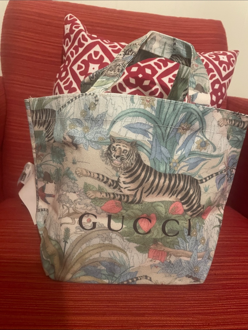 Gucci Canvas Tote with Tiger & Botanical Print in Green, Cream, Red